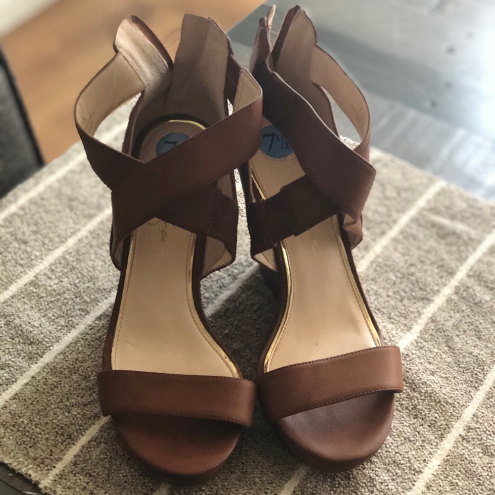 Jessica Simpson heels 👠!!!!!
